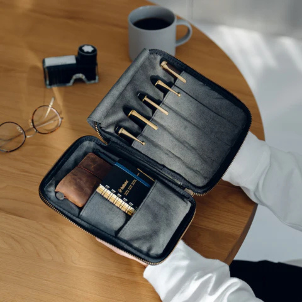 &Liebe Leather Zip Pen Case [Tochigi Leather]