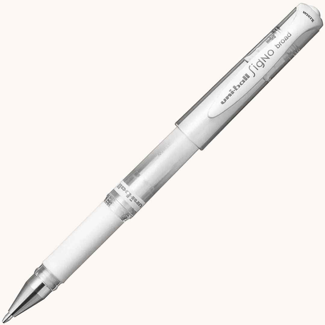 Uni-ball Signo Broad UM-153
